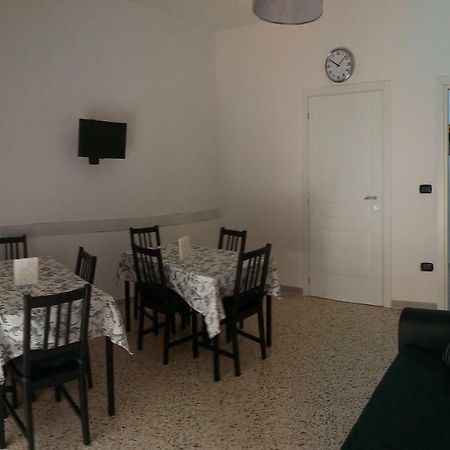 B&B Malaga Salerno Esterno foto