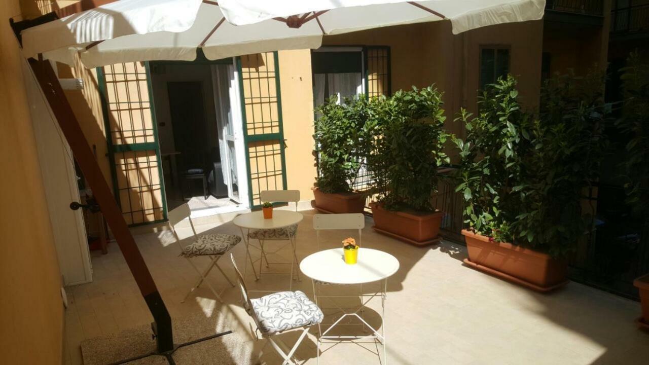 B&B Malaga Salerno Esterno foto